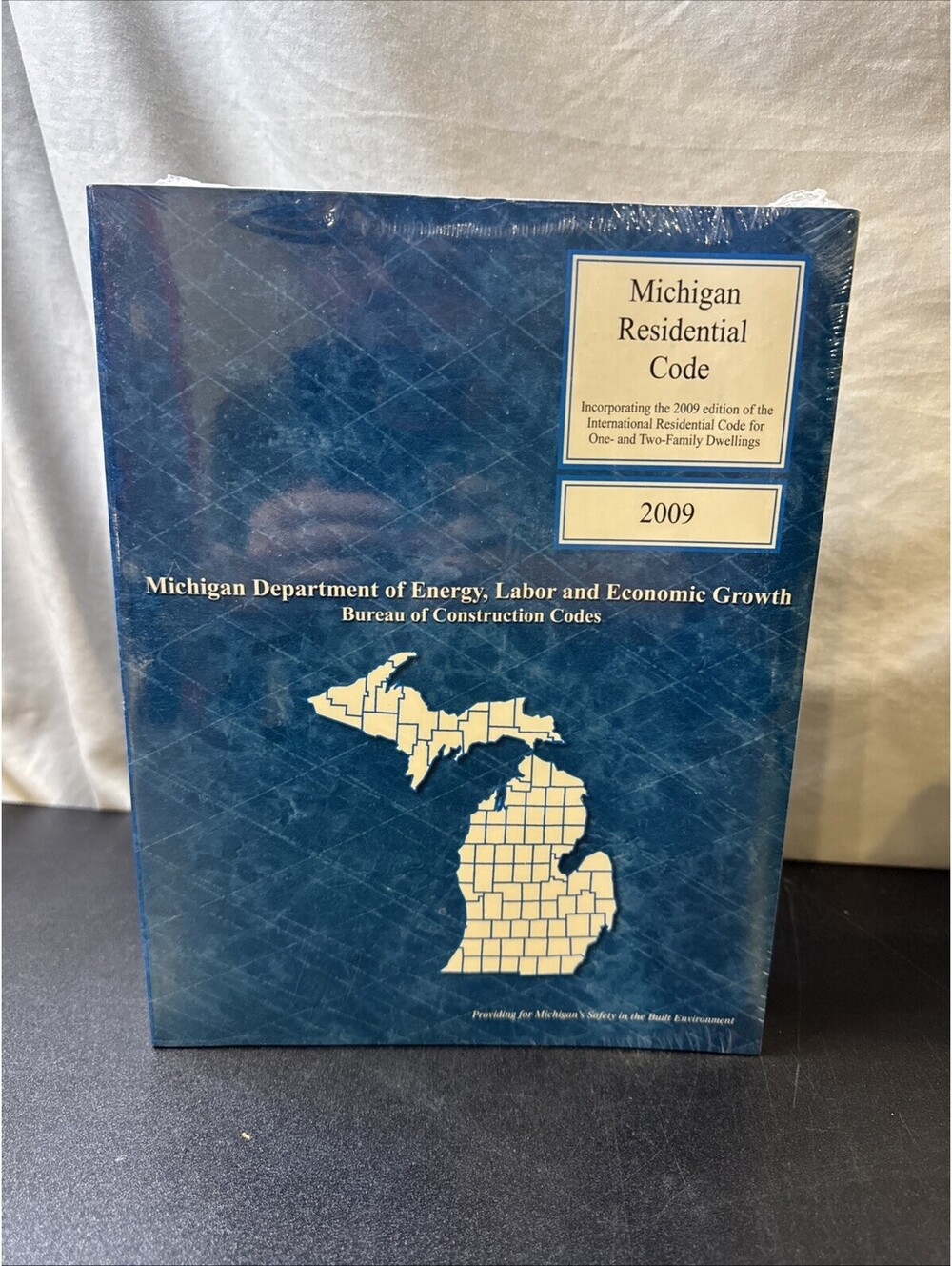 2009 Michigan Residential Building Code Book New Sealed in plastic